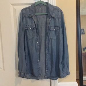 GapKids BUTTON UP DENIM SHIRT